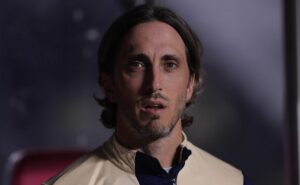 zubeldía recebe crítica pesada de ex jogador do são paulo: “marqueteiro, quer aparecer”