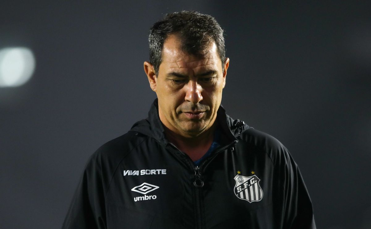 fábio carille permanece no santos após reunião realizada pela diretoria de marcelo teixeira