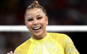 olimpíadas 2024: flávia saraiva quase perdeu final após corte na sobrancelha: “era perigoso”