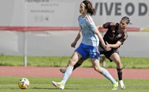 estrelas do real madrid se unem em apoio a jovem da base após grave lesão