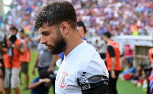 corinthians perde para o fortaleza e segue na zona de rebaixamento; confira as notas