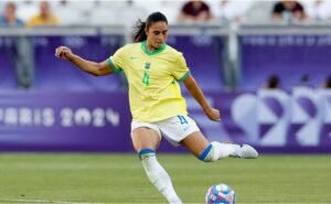 rafaelle revela importância da medalha de prata para a copa do mundo no brasil: "gostar da seleção"