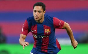 vitor roque expõe condição única para deixar o barcelona e assinar com al hilal