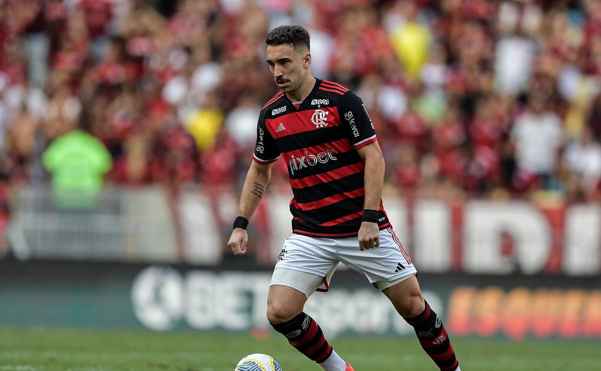 léo ortiz revela dificuldade em atuar como volante pelo flamengo: “senti muito fisicamente”