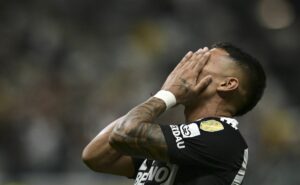 milito explica motivo de zaracho não jogar pelo atlético e justifica sua decisão: "que fique claro"