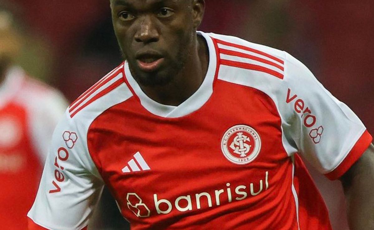 de malas prontas? insatisfeito, enner valencia solicita saída do internacional