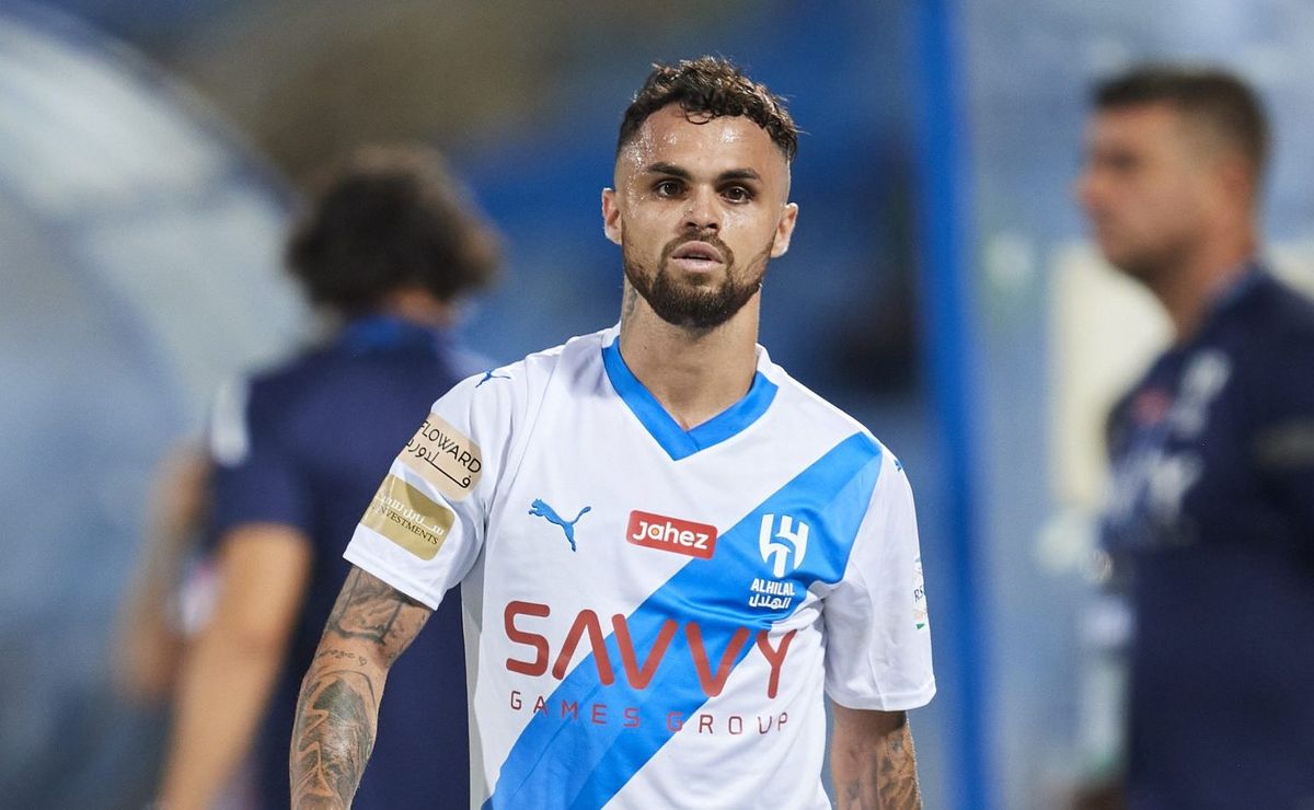 especulado no cruzeiro, michael deixa o al hilal e assina com o flamengo