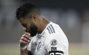 hulk está fora contra o cruzeiro e atlético mg prepara estreia de atacante de 17 gols em 2023