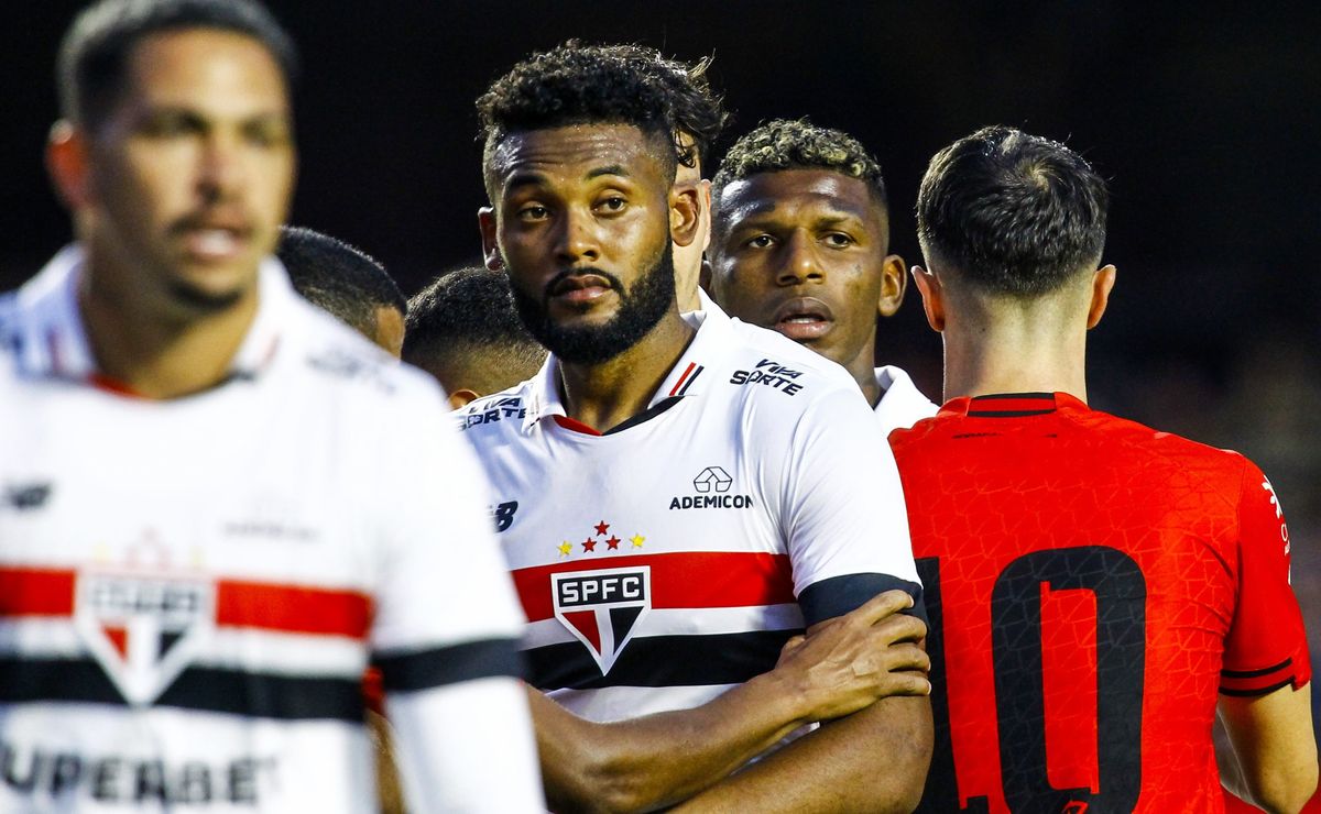 contratação de zagueiro tem definição no são paulo por influência de sabino 