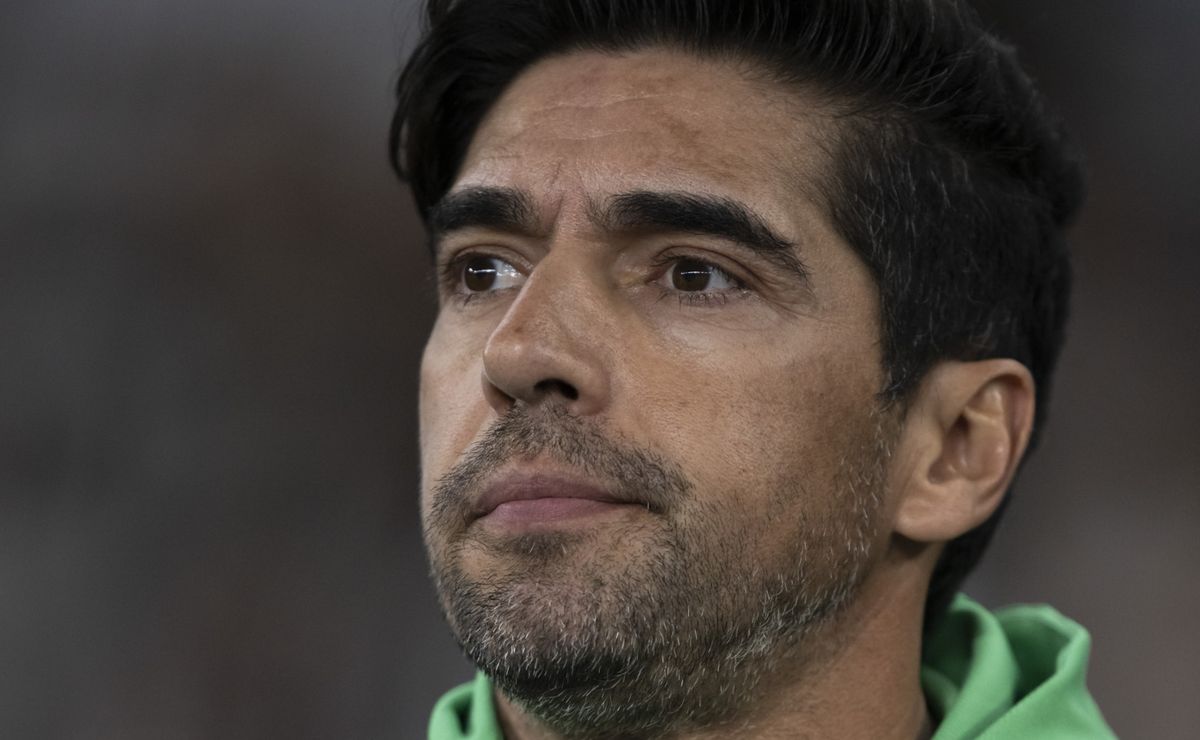 abel ferreira divide opiniões após resultados negativos no palmeiras: "time de série b"
