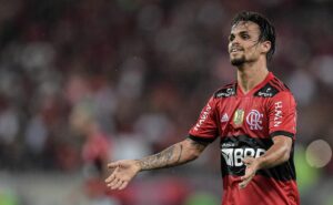 michael pronto para brilhar na libertadores? veja se o reforço do flamengo já pode entrar em campo