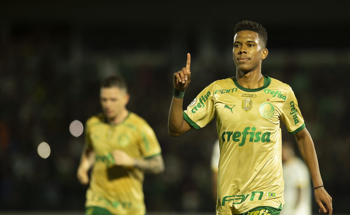 palmeiras goleia cuiabá em noite de estêvão; confira as notas