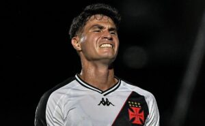 vasco encaminha saída de galdames para san lorenzo e falta um detalhe para fechar transferência