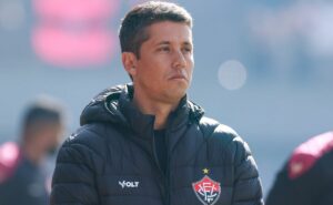 thiago carpini analisa vitória x são paulo e exalta time de zubeldía: "foi efetivo"