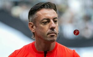 palmeiras toma decisão contra raphael claus e vai à cbf pedir explicação da súmula