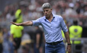 após se afastar do z4, renato gaúcho revela sonho no grêmio: 'ainda temos chances'