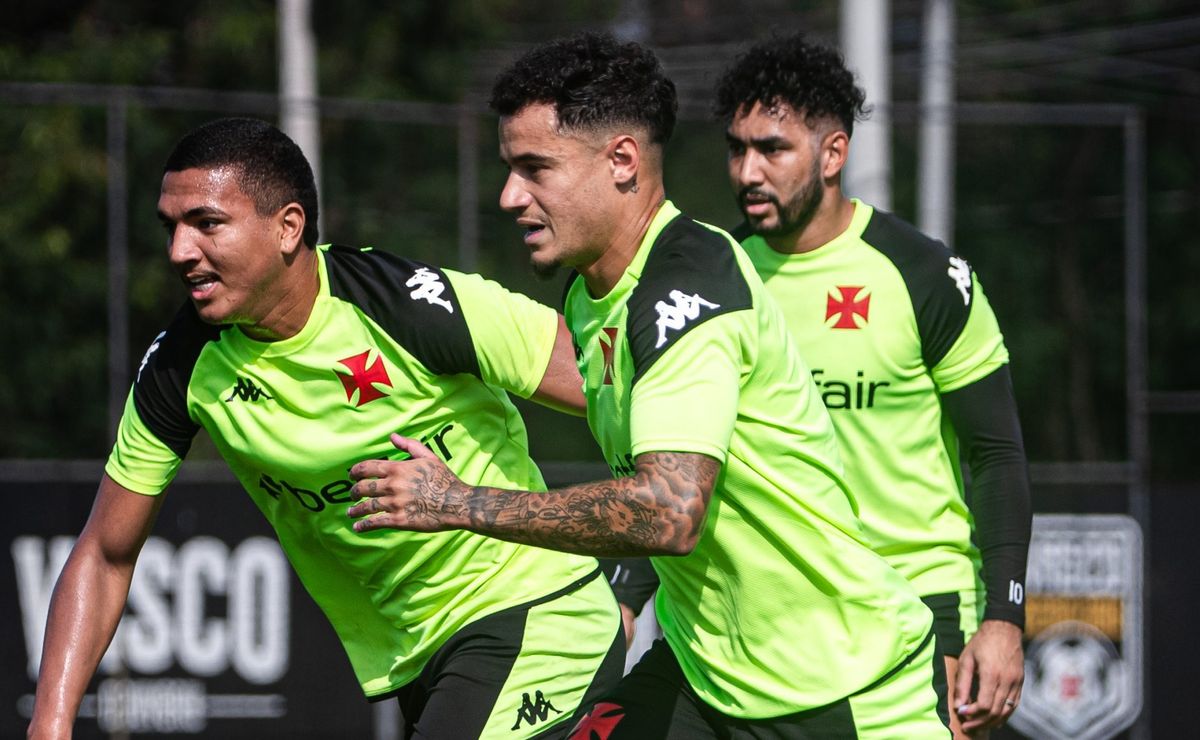 escalação do vasco: coutinho e payet são titulares e rafael paiva faz 4 trocas contra bragantino