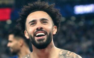 claudinho no flamengo: zenit toma nova decisão e está prestes a liberar o brasileiro para vestir a camisa do mengão