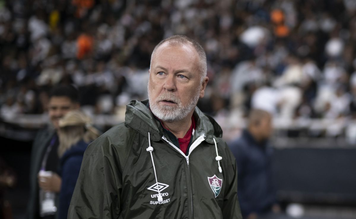 mano aponta que confirmação de polêmico gol de vegetti tirou tranquilidade do fluminense