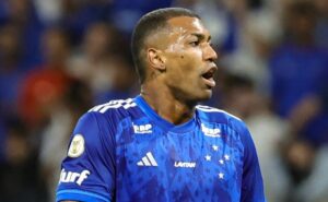 análise do var sobre gol de walace, do cruzeiro, é divulgada pela conmebol