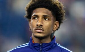 r$ 25 milhões: corinthians não para em talles magno, está assinando com atacante de 20 gols