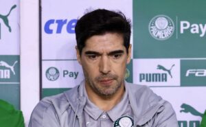 contra o internacional, abel quer evitar série inédita de derrotas pelo palmeiras