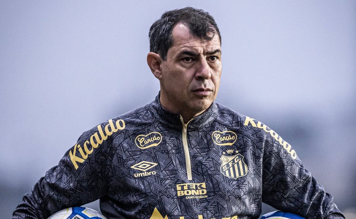 escalação do santos: fábio carille define time contra sport e barra atacante pedrinho de última hora