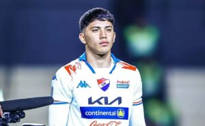 flamengo faz proposta oficial para contratação de tiago caballero, camisa 10 do nacional par