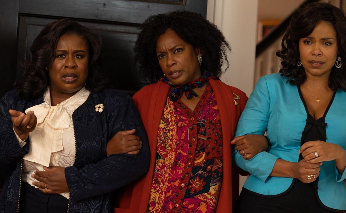 três amigas todos os domingos: disney+ divulga trailer e pôster do filme