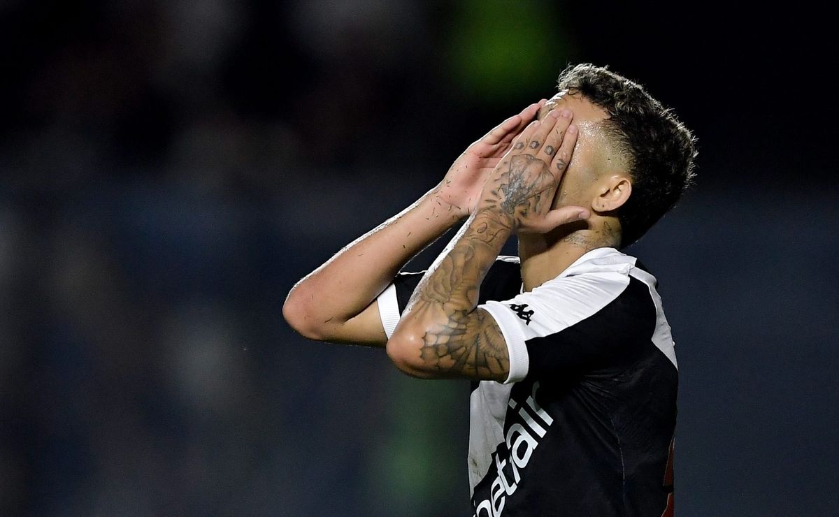 vasco vira, mas cede o empate para o bragantino no fim do segundo tempo; confira as notas