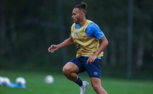 renato portaluppi monta estratégia e quer viabilizar a estreia de braithwaite no grêmio