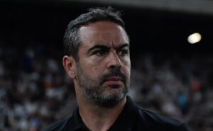 artur jorge analisa goleada em botafogo x flamengo: "oportunidades de fazer outros gols"