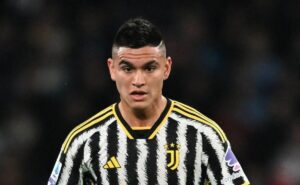 após acertar com alcaraz, flamengo decide vender matheus gonçalves por r$ 50 milhões