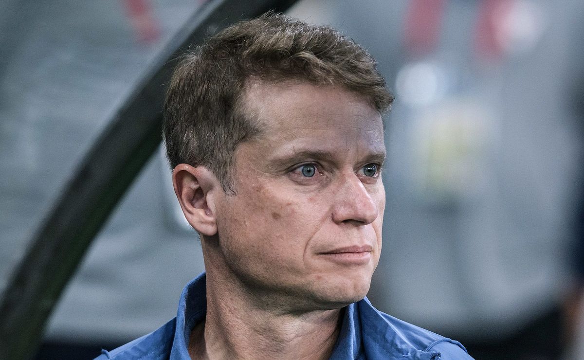 seabra tira kaio jorge e faz outras três mudanças no cruzeiro para enfrentar o boca juniors