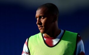 rival do são paulo propõe contrato até junho de 2025 e luizão decide aceitar jogar no corinthians