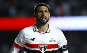 calleri, do são paulo, elogia flamengo de tite: "um dos melhores times da américa"