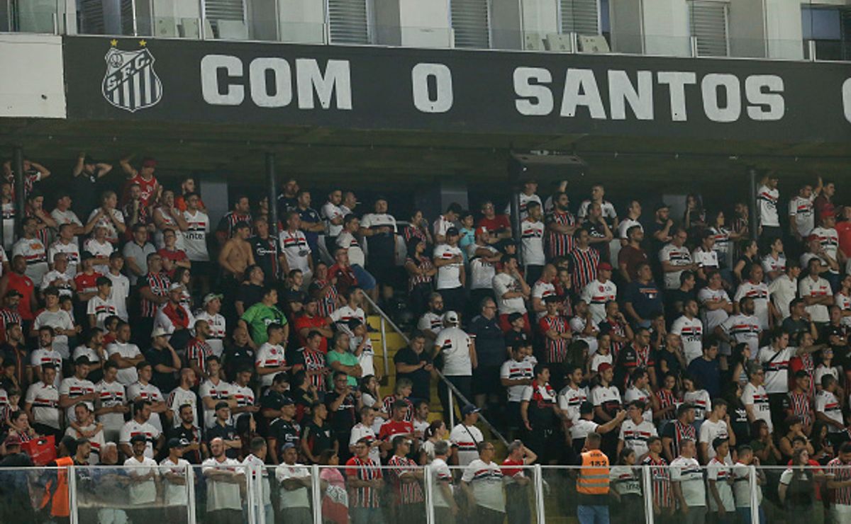 santos tem o maior público da série b em duelo contra o sport, revela levantamento da cbf