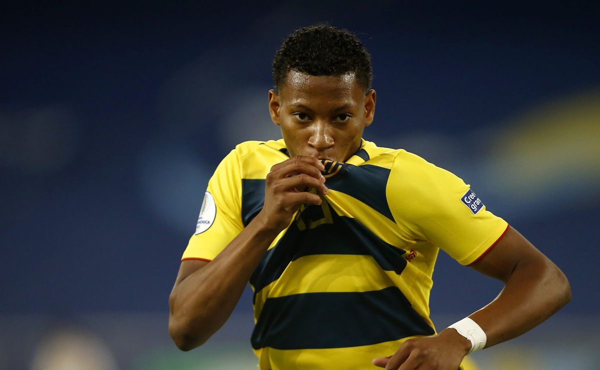 flamengo não para em michael e negocia contratação de gonzalo plata