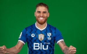 corinthians acerta com cuéllar e volante negocia rescisão com o al shabab; proposta do timão é até 2027