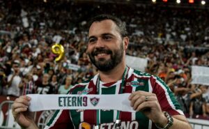 saída de alexsander faz fluminense chegar a quase r$ 400 milhões em vendas