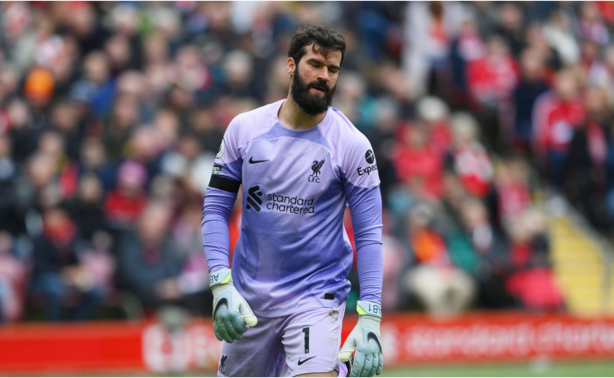 liverpool define substituto para alisson e avisa o valência, da espanha