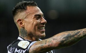 eduardo vargas treina no atlético mg e vira esperança para enfrentar o san lorenzo na libertadores