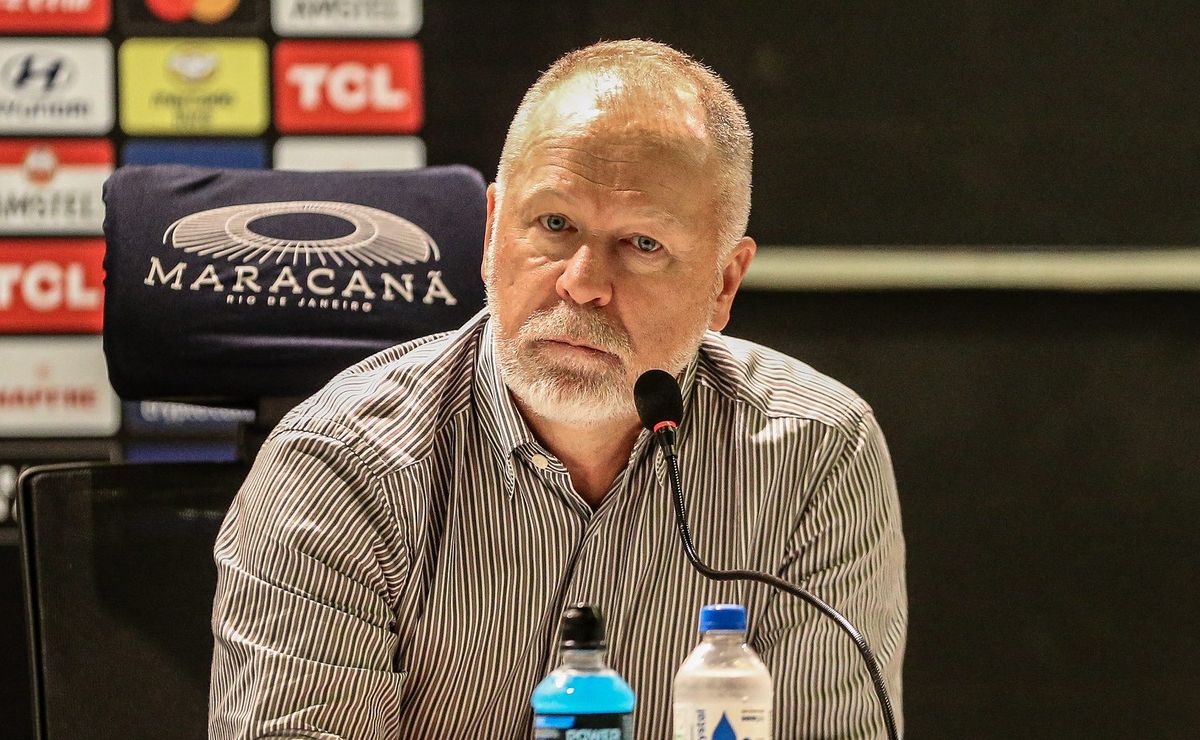 mano menezes desabafa sobre suposta falta de vontade no fluminense: “preciso tratar isso com profundidade”