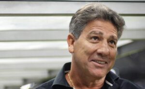 renato usará semana sem jogos no grêmio para recuperar jogadores e entrosar monsalve e cristaldo