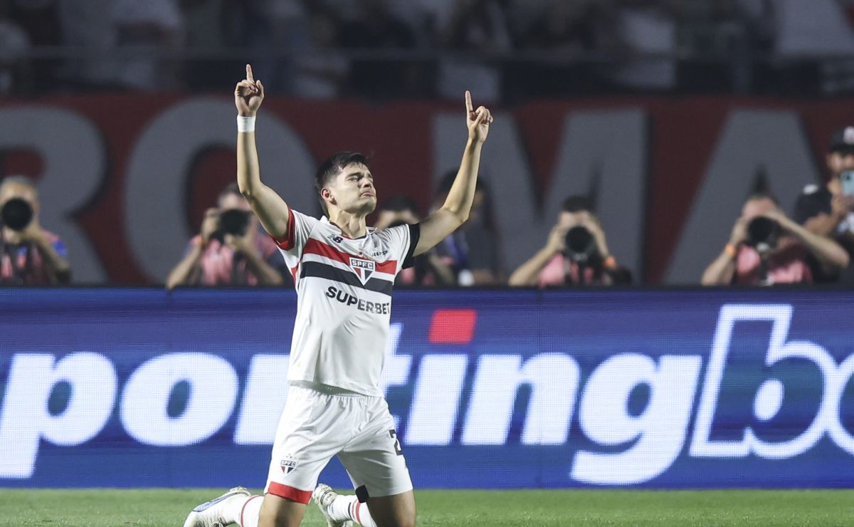 zubeldía faz grande aposta em bobadilla para salvar temporada do são paulo  