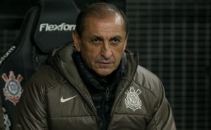 ramón díaz prepara estratégias diferenciadas para confronto na sul americana