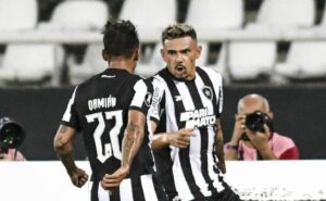 tiquinho soares projeta jogo contra o palmeiras pela libertadores: “vamos fazer de tudo”