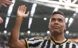 flamengo se antecipa e prepara chegada de alex sandro ao rio de janeiro