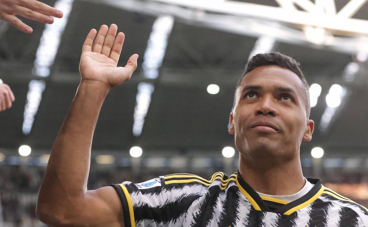 flamengo se antecipa e prepara chegada de alex sandro ao rio de janeiro