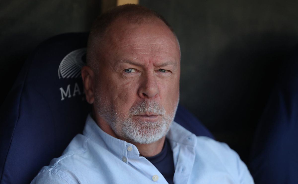 lesionados do fluminense seguem fora dos treinos e são dúvida para o duelo contra corinthians